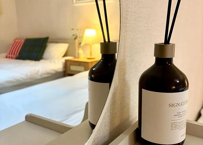Price Center Near Hongdae Gangnam 5 Min To Subway Station