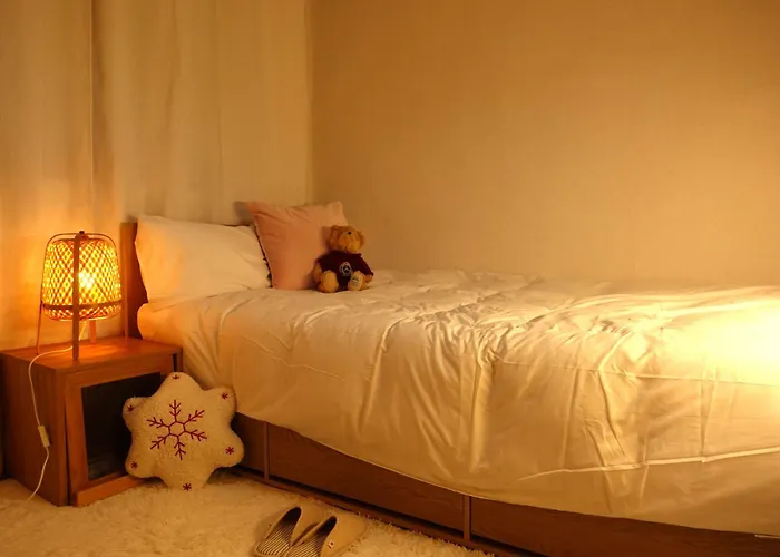 Price Center Near Hongdae Gangnam 5 Min To Subway Station *